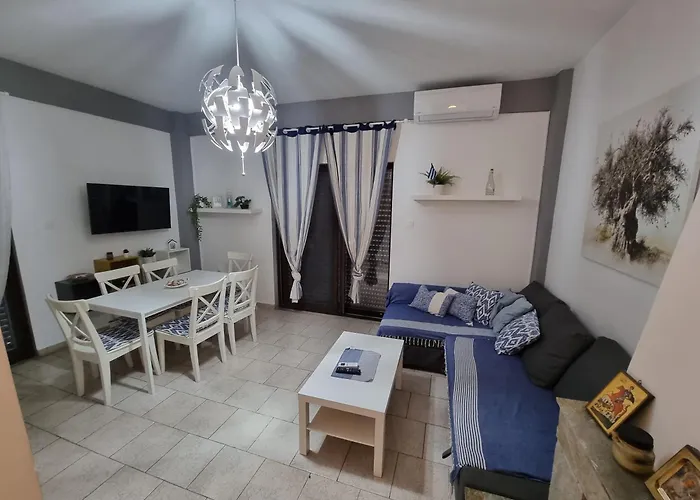 Lucas Lux Flogita Apartment